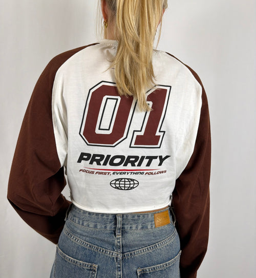 Priority cropped long sleeve - Bruin
